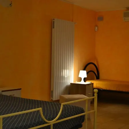 Oasy Apartament Appartement Tirrenia