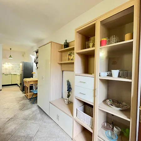 Oasy Apartament Tirrenia